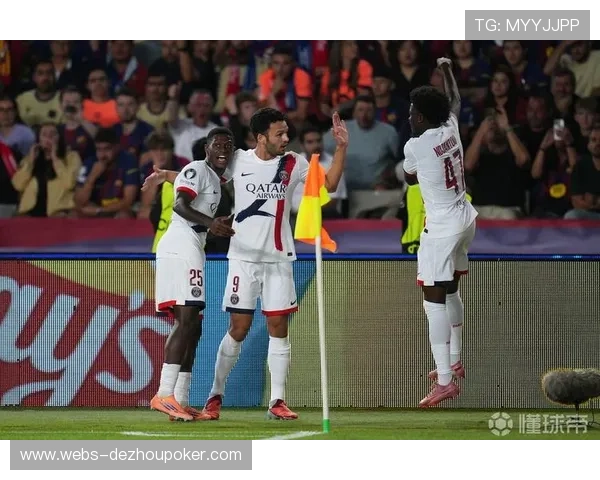 奥林匹亚科斯少打一人崩盘惨败巴萨 客场遭遇彻底失利