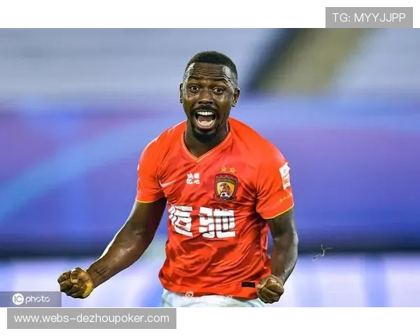 戴维禁区转身射门，里尔客场先拔头筹