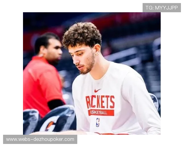 火箭掘金关键回合解读：申京超远三分选择与防守轮转