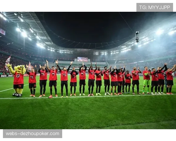 德国杯半决赛：勒沃库森加时3-2险胜法兰克福，队史第11次闯入决赛